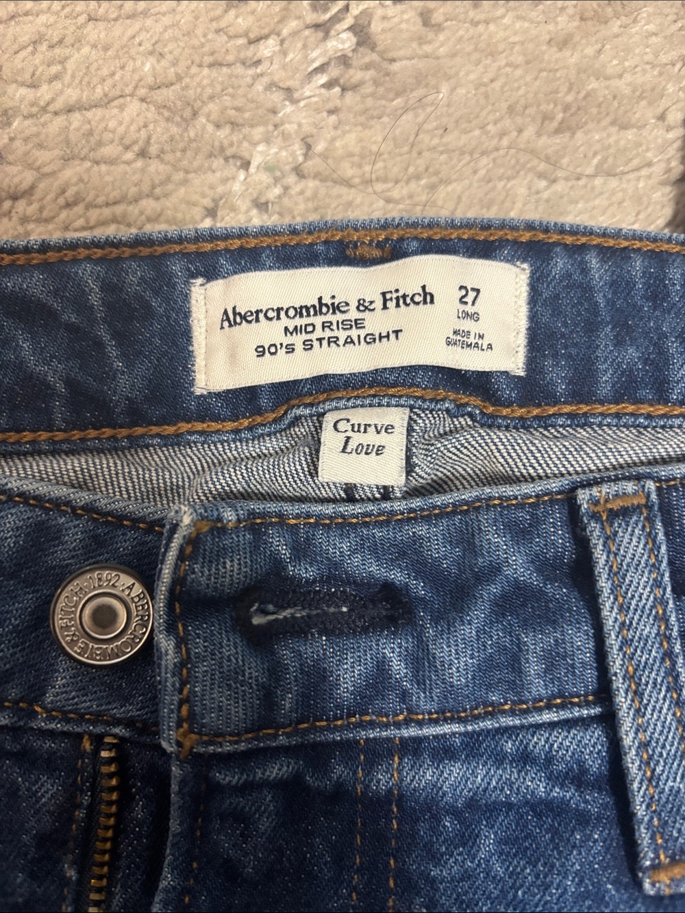 Curve Love Mid Rise 90s Straight Jean - Picture 4 of 6